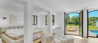 Unique villa in the heart of Valbonne