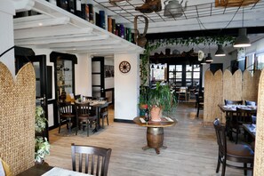 Dining - Vacation apartment 5 (Heimbach)
