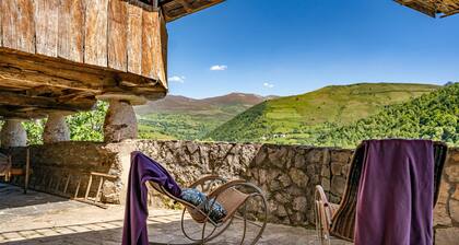 Ferienhaus 'Lago Gabriel' mit Bergblick, privater Terrasse und Wi-Fi