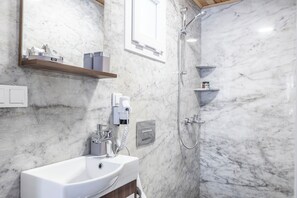 Standard Double Room, City View | In-room safe, blackout drapes, soundproofing, iron/ironing board - Boti Butik Otel (Bodrum)