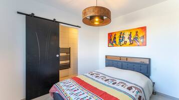 1 bedroom, free WiFi, bed sheets