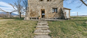 Country House 'Cal Tort' with Mountain View, Private Pool and Wi-Fi