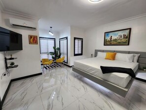 2 habitaciones, tabla de planchar con plancha y wifi 