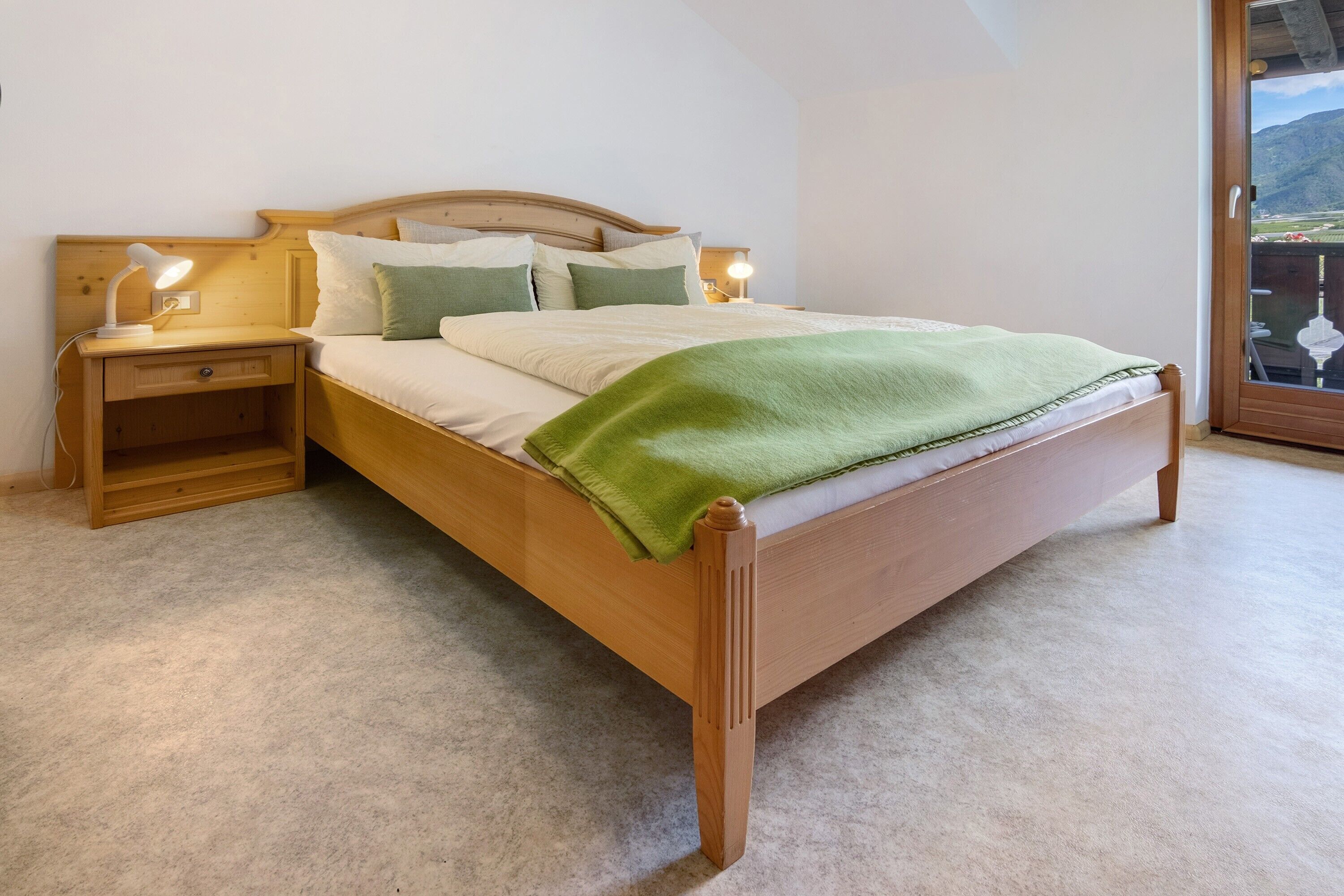 1 soverom, wi-fi (inkludert) og sengetøy