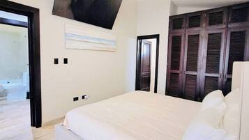 Appart'hôtel Deluxe, 2 chambres, vue golf | Bureau, espace de travail pour ordinateur portable