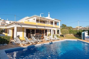 Pool - Villa 'Andrea' with Private Pool, Wi-Fi and Air Conditioning (Albufeira)