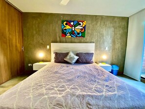 2 室のベッドルーム、アイロン / アイロン台、WiFi、ベッドシーツ