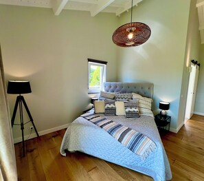 4 soverom, reiseseng for barn og wi-fi