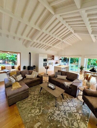 Time to Travel to Terceira