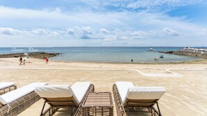 Beach - One Pacific Residence 1BR Ocean View (Lapu-Lapu)