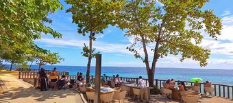 One Pacific Residence 1BR Ocean View