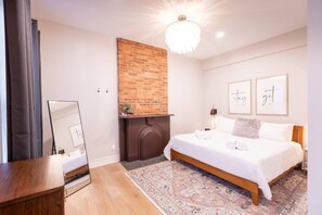 1 Schlafzimmer, Schreibtisch, Bügeleisen/Bügelbrett, WLAN