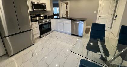 2 bedroom apartment in Windsor