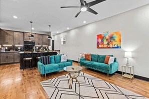 Smart TV, offices