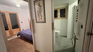2 habitaciones, wifi gratis y ropa de cama