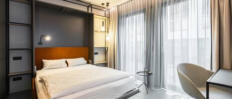 1 quarto, escrivaninha, Wi-Fi de cortesia, roupa de cama