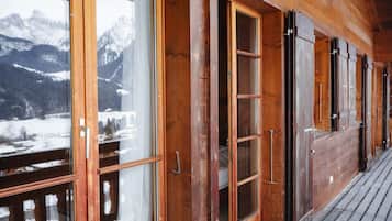 Chalet | Ruang keluarga