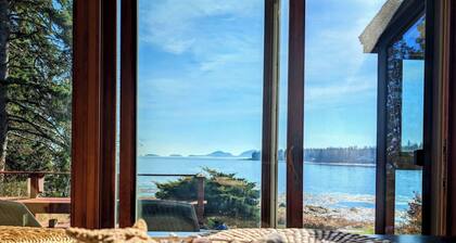 Oceanfront Cottage w/ Private Beach & Stunning Views