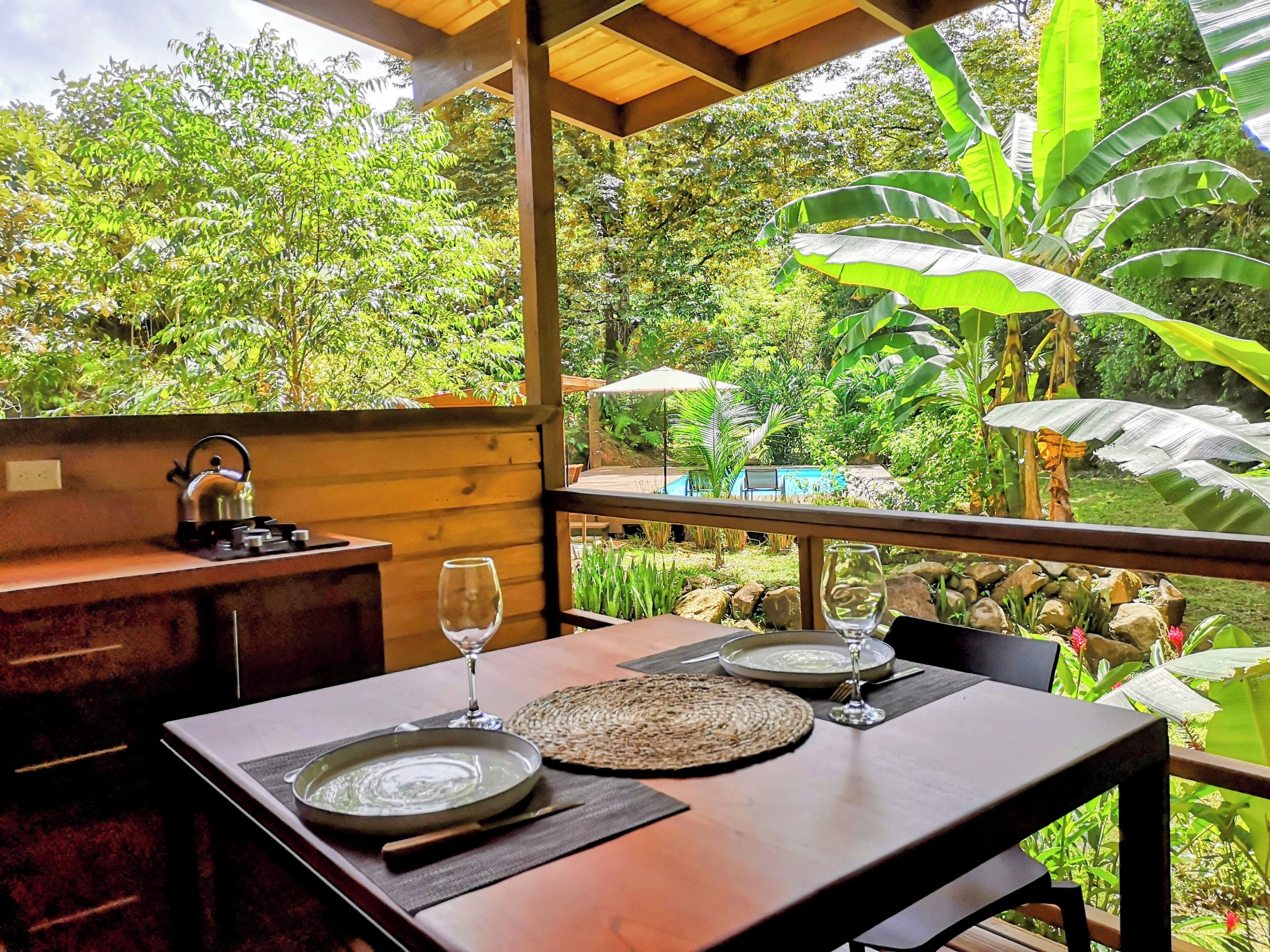 Standard Cottage, 1 Queen Bed, River View | Outdoor dining