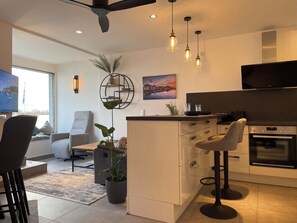 Private kitchen - Vacation apartment Sonnenschein - More Weser is not possible - (Brake (Unterweser))