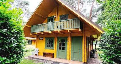 Cozy Swedish wooden group home detached to meadow