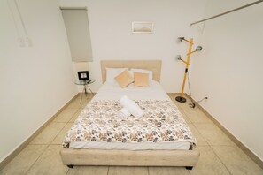 2 habitaciones, tabla de planchar con plancha y wifi 