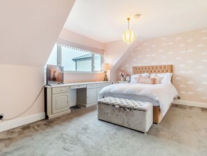 5 Schlafzimmer, kostenloses WLAN, Bettwäsche