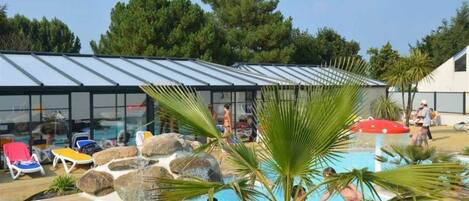 Innenpool, beheizter Pool