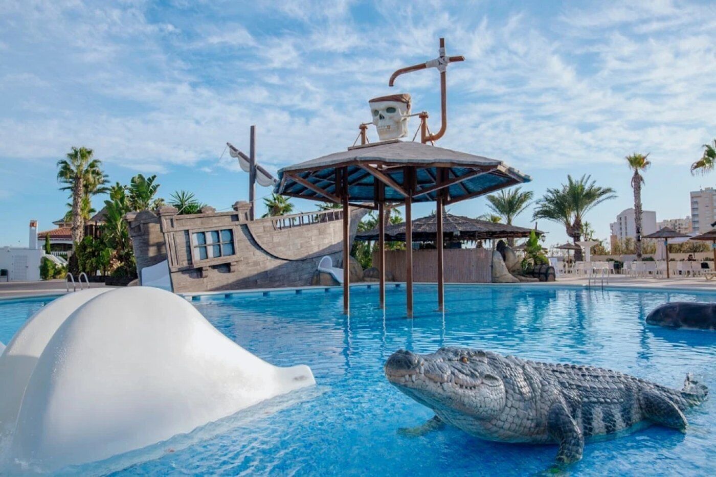 Piscine couverte, piscine chauffée