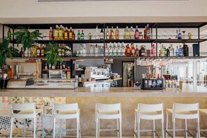 Bar (in der Unterkunft)