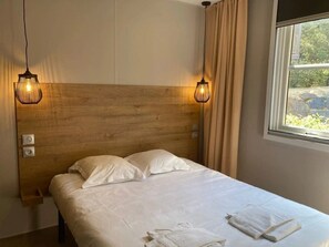 4 bedrooms
