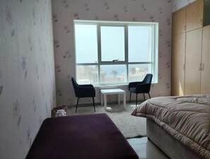 1 bedroom, iron/ironing board, WiFi