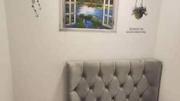 1 bedroom, iron/ironing board, WiFi