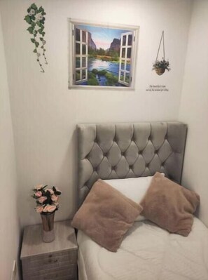 1 室のベッドルーム、アイロン / アイロン台、WiFi