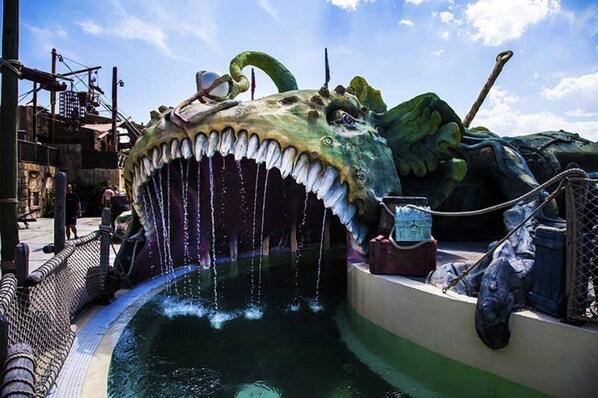 Unclassified image, 1 of 20, button