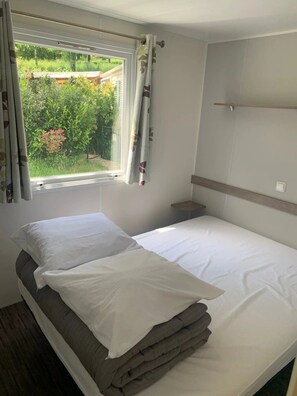 3 bedrooms
