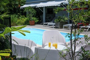 Pool - Les nuits galantes apartment CROSSANDRA (Saint-François)