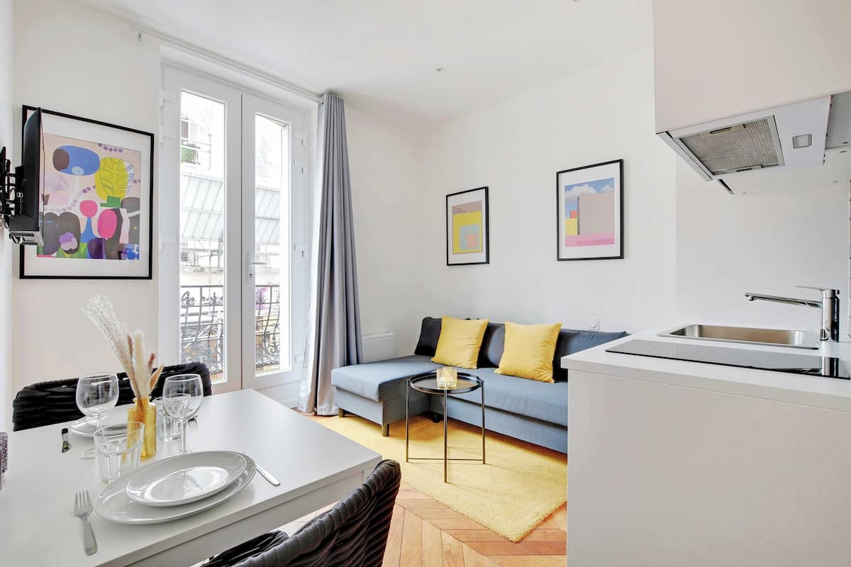 Studio Supérieur, balcon | Coin séjour