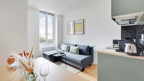 Living area - Résidence 78 THOREZ (Nanterre)