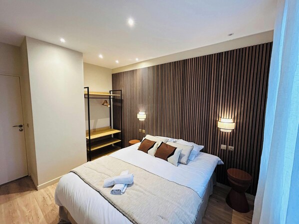 2 bedrooms, WiFi, bed sheets