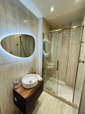 Secadora de cabello y toallas 