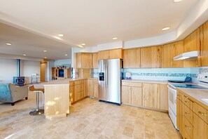 Fridge, microwave, oven, stovetop - Stunning waterfront home offering breathtaking canal views & hot tub (Shelton)