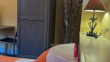 Fer et planche Ă repasser, Wi-Fi gratuit