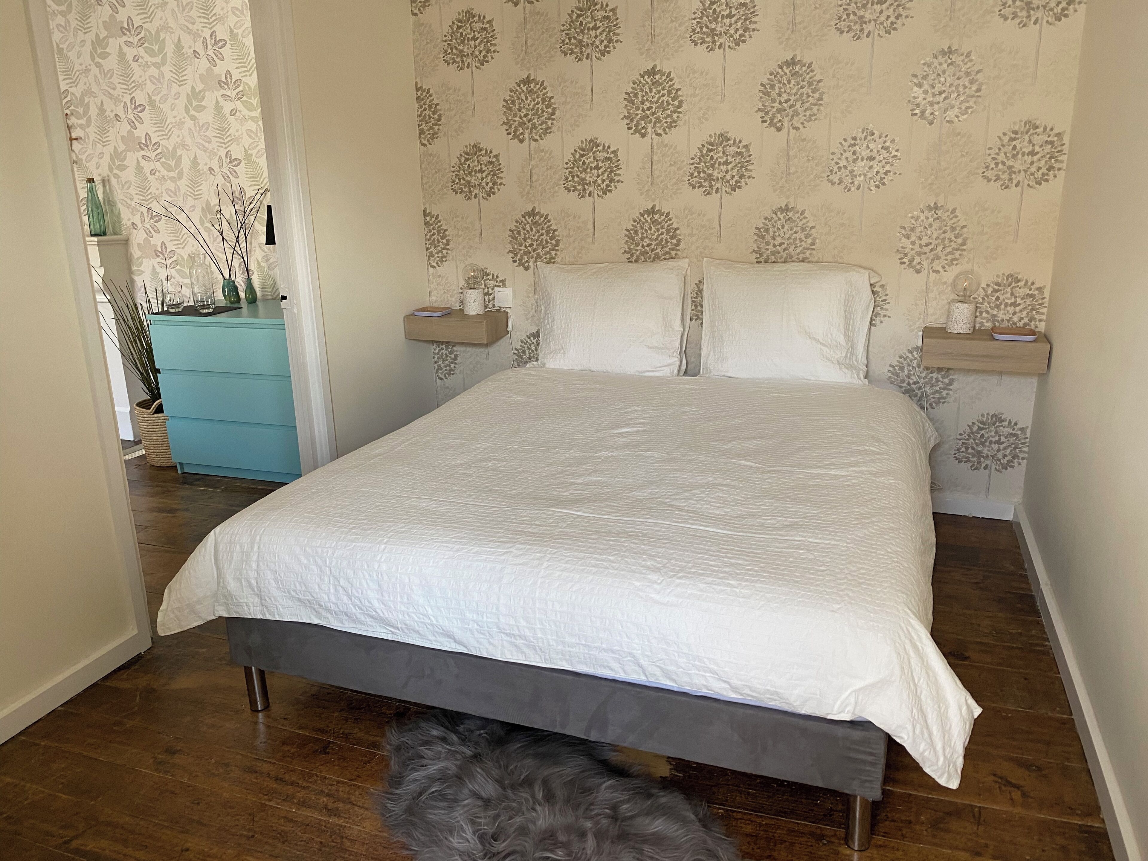 2 bedrooms, iron/ironing board, free WiFi, bed sheets