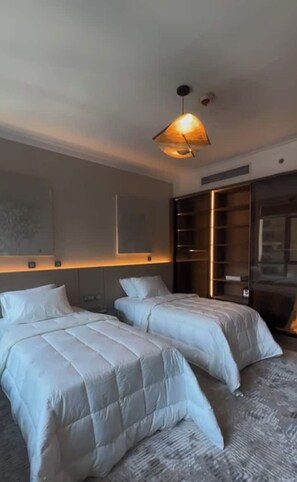 3 sovrum, värdeförvaringsskåp på rummet och strykjärn/strykbräda