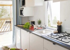 Kühlschrank, Herdplatte