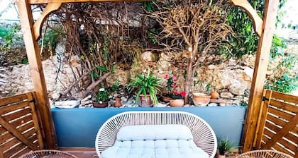 Sea Views Luxury Apartment Communal pool