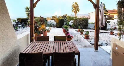 Sea Views Luxury Apartment Communal pool