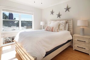 5 habitaciones, tabla de planchar con plancha, wifi y ropa de cama 