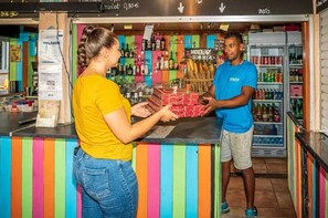 Bar (in der Unterkunft)